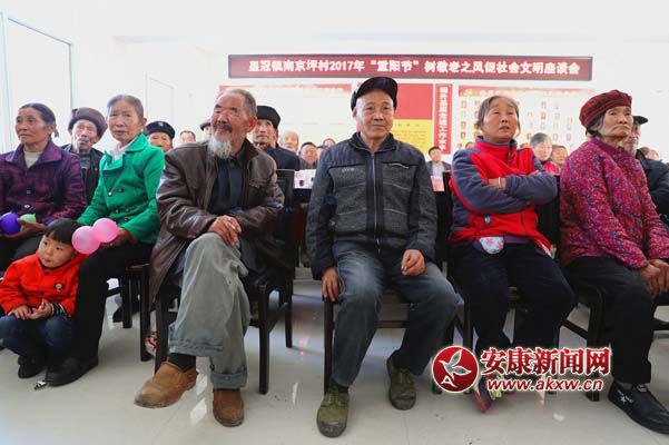 11027գϾƺ˂һÚg.jpg